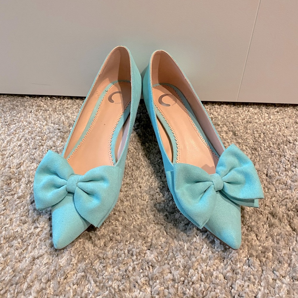 Journee Collection Orna Pump Mint